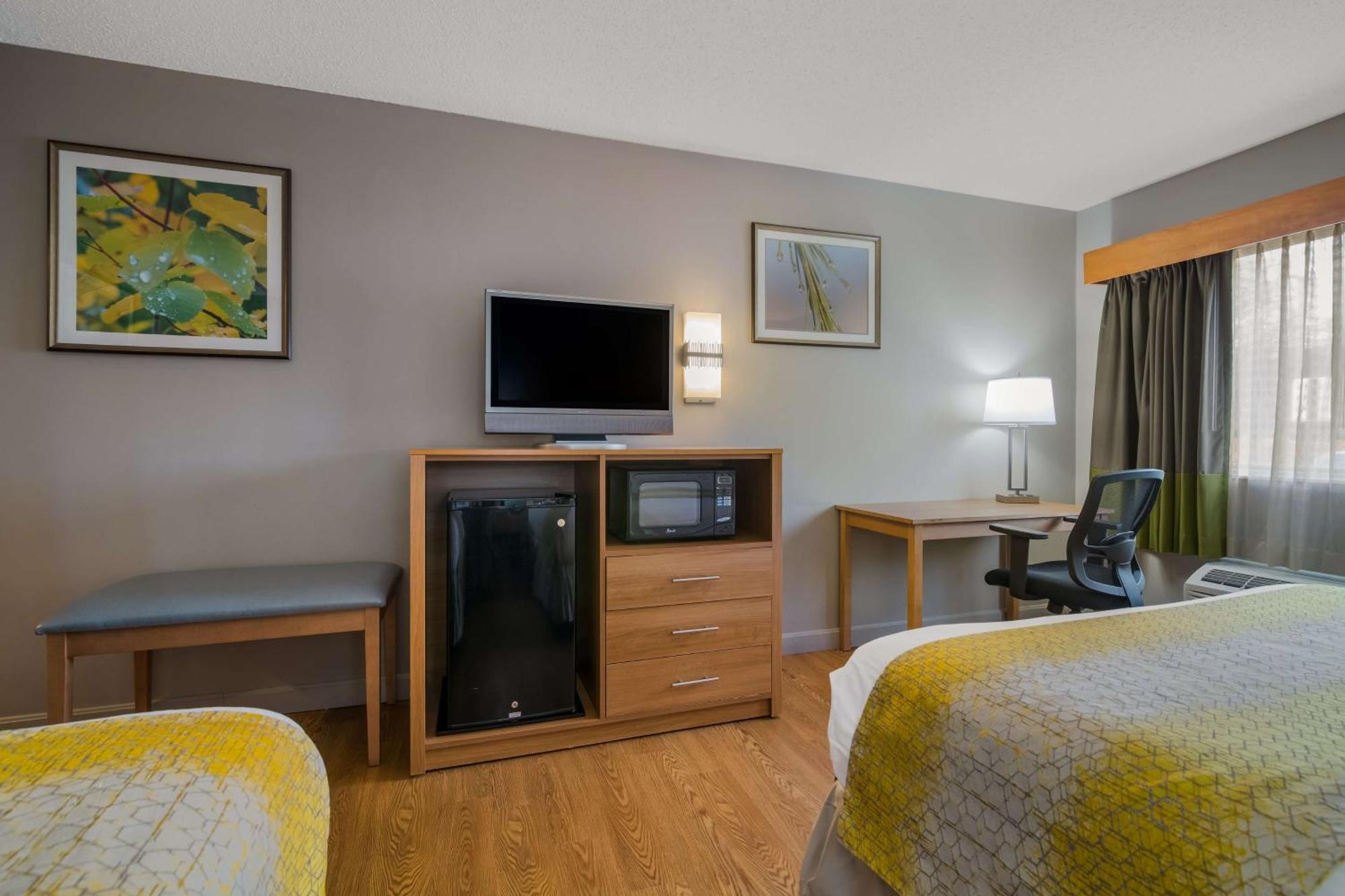 Best Western Plus Executive Court Inn & Conference Center Манчестер Экстерьер фото