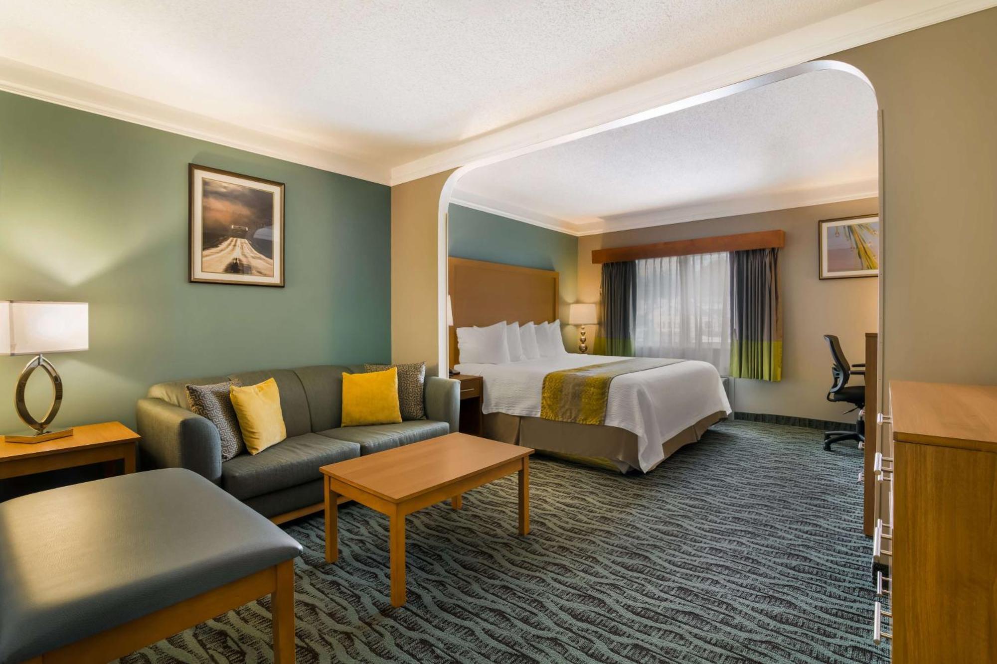 Best Western Plus Executive Court Inn & Conference Center Манчестер Экстерьер фото